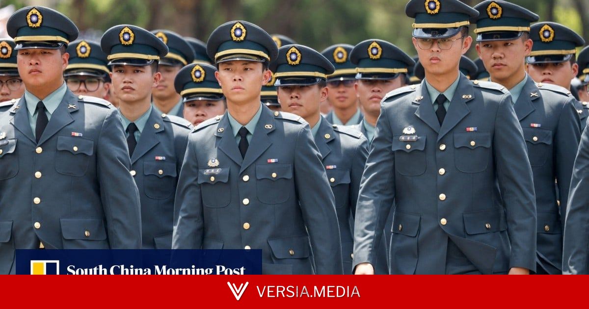Taiwan revives ‘anti-communist’ training for its military graduates after 24 years
