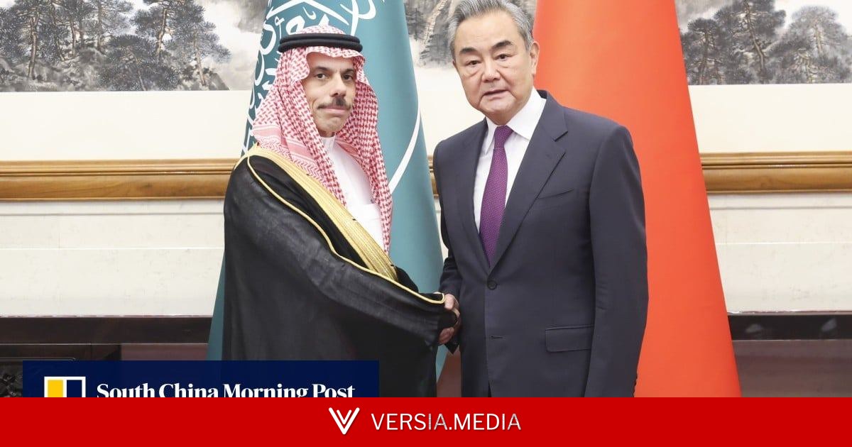 China’s Wang Yi reaffirms support for Mideast talks in meeting with top Saudi diplomat